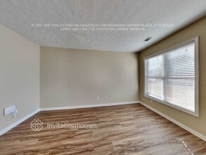 7063 Skippingstone Way in Douglasville, GA - Foto de edificio - Building Photo