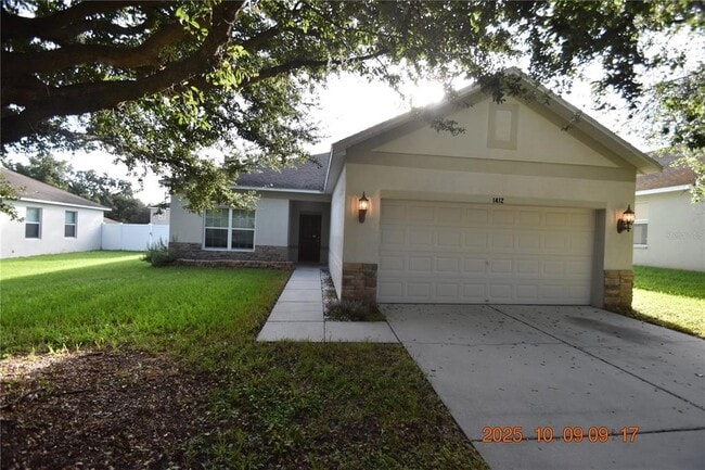 property at 1412 Main St