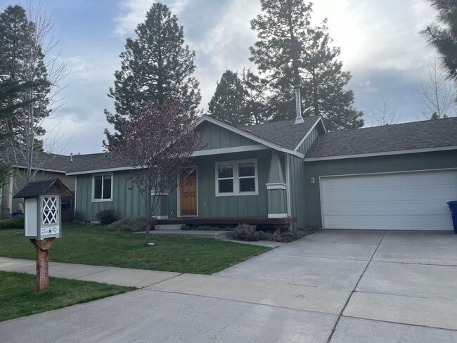 property at 61021 Lodgepole Dr