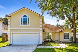 3029 Hickory Glen Dr in Orange Park, FL - Building Photo
