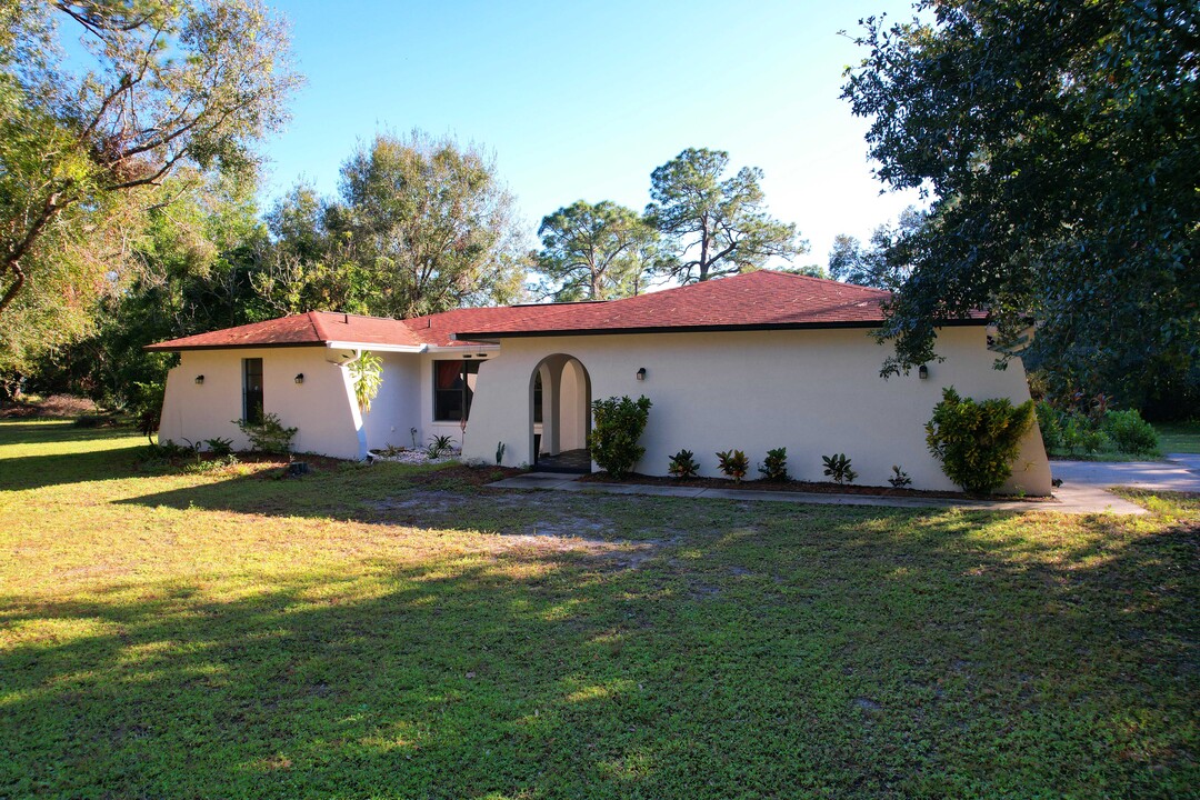 14380 Orange River Rd in Ft. Myers, FL - Building Photo