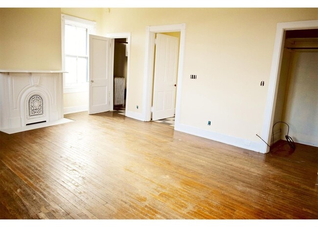 property at 2215 Ohio Ave