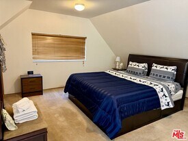 701 Pinnacle Dr in Lake Arrowhead, CA - Building Photo