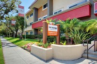 Building Photo - Madrid Apartments in Los Angeles, California