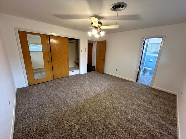 property at 1902 Gillette St