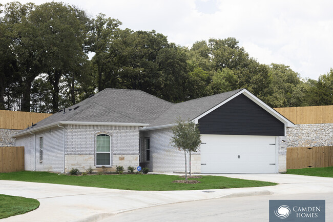 property at 10930 Meadow Creek Dr