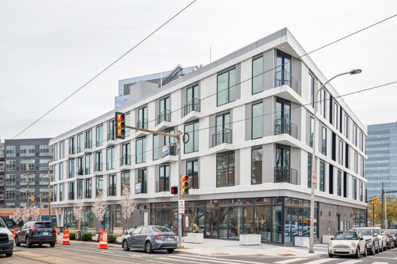 3748 Lancaster Ave in Philadelphia, PA - Building Photo