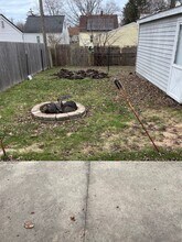 22852 Rosalind Ave in Eastpointe, MI - Building Photo - Building Photo