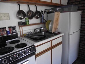 61 S Huntington Ave, Unit 301 in Boston, MA - Building Photo - Building Photo