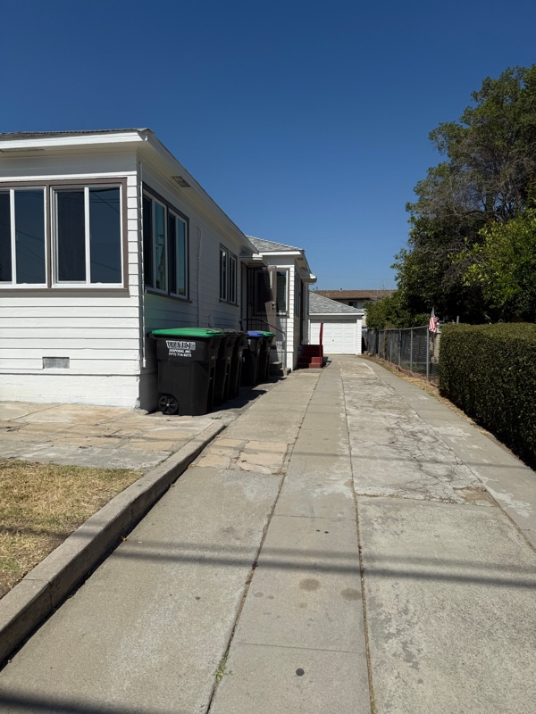 321 S New Ave in Monterey Park, CA - Building Photo - Building Photo