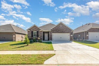 10104 Tidwell St in Krugerville, TX - Building Photo - Building Photo