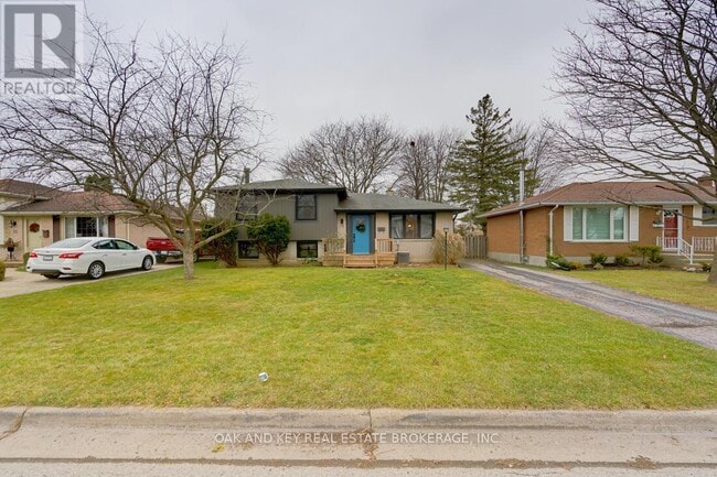 property at 13 Dunwich Dr