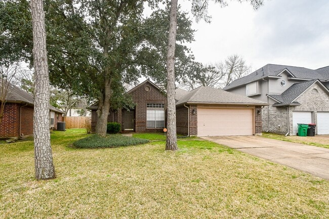 14935 Chestnut Falls Dr in Cypress, TX - Foto de edificio - Building Photo