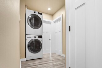 914 16th Ave, Unit SI ID1324827P in Seattle, WA - Foto de edificio - Building Photo