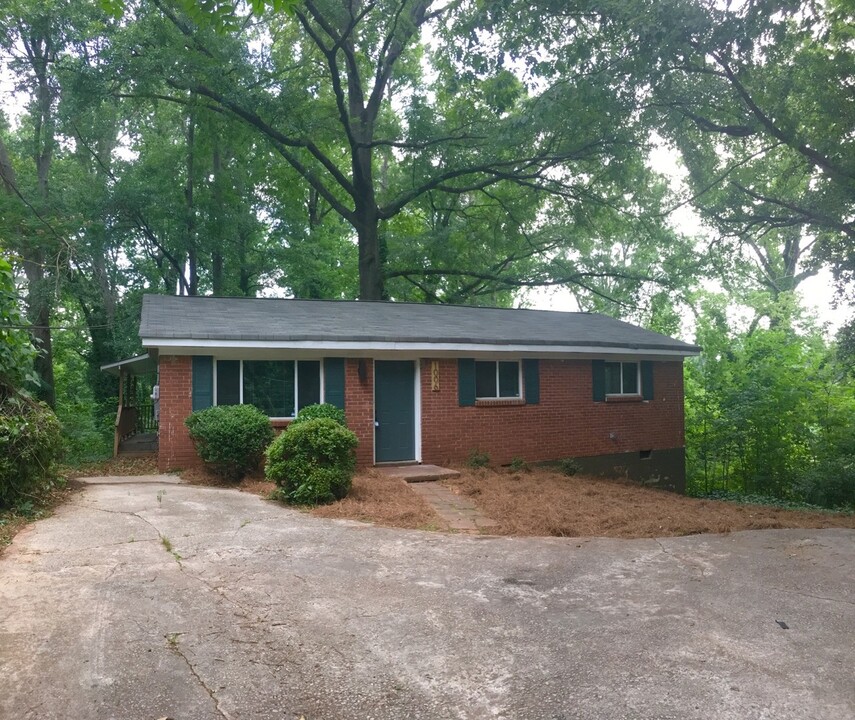 1006 Custer Ave SE in Atlanta, GA - Building Photo