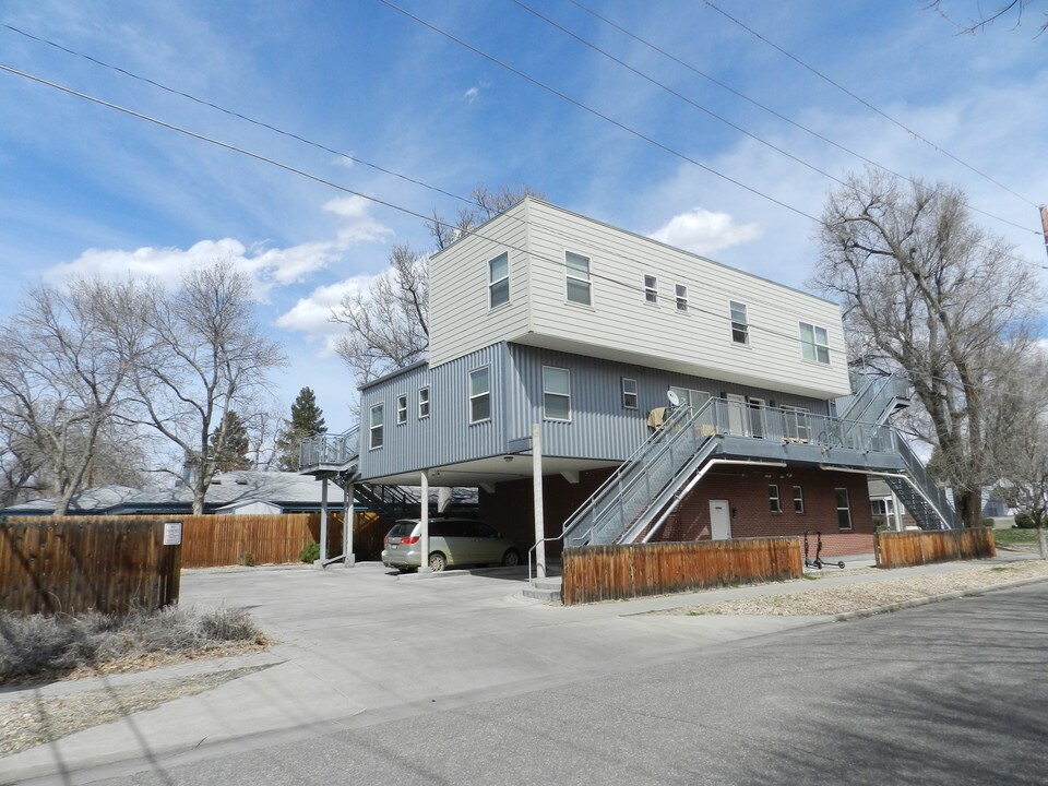 2389 S High St-Unit -1 in Denver, CO - Building Photo