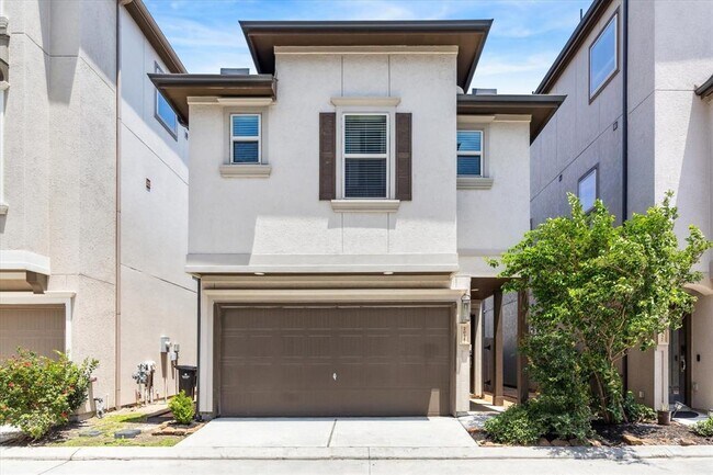 property at 2035 Paul Quinn St