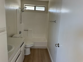 15978 Muni Rd in Apple Valley, CA - Building Photo - Building Photo