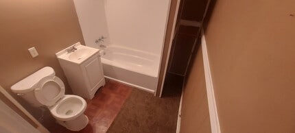 512 Gordon St in Piqua, OH - Building Photo - Building Photo