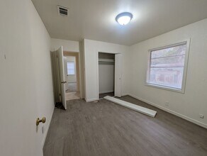 3 Lynda Ave in Texarkana, TX - Building Photo - Building Photo