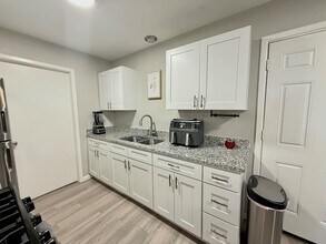 303 Fiesta Ave in Midland, TX - Building Photo - Building Photo