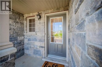 7 Upper Mercer St in Kitchener, ON - Building Photo - Building Photo