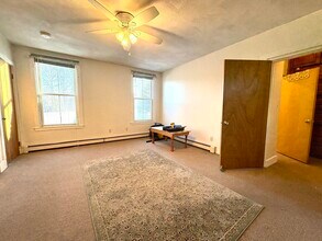 26 St James St in Newton, MA - Building Photo - Building Photo