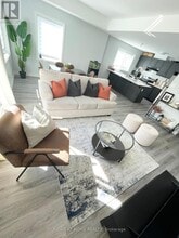 232 Anyolite Private in Ottawa, ON - Building Photo - Building Photo