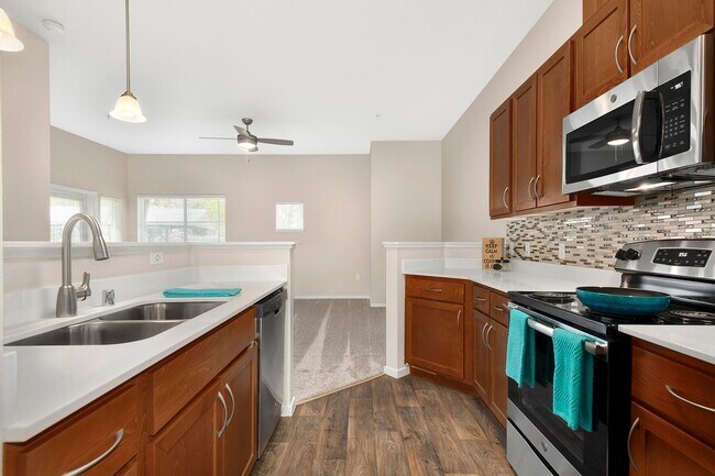 Reunion at Redmond Ridge - An Active Adult Community in Redmond, WA - Building Photo - Building Photo