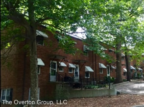 1302 E 14th St in Greenville, NC - Building Photo - Building Photo