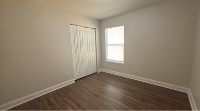 2160 Schumacher Ave in Jacksonville, FL - Building Photo - Building Photo