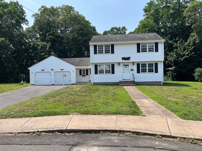 property at 116 Woodhill Rd