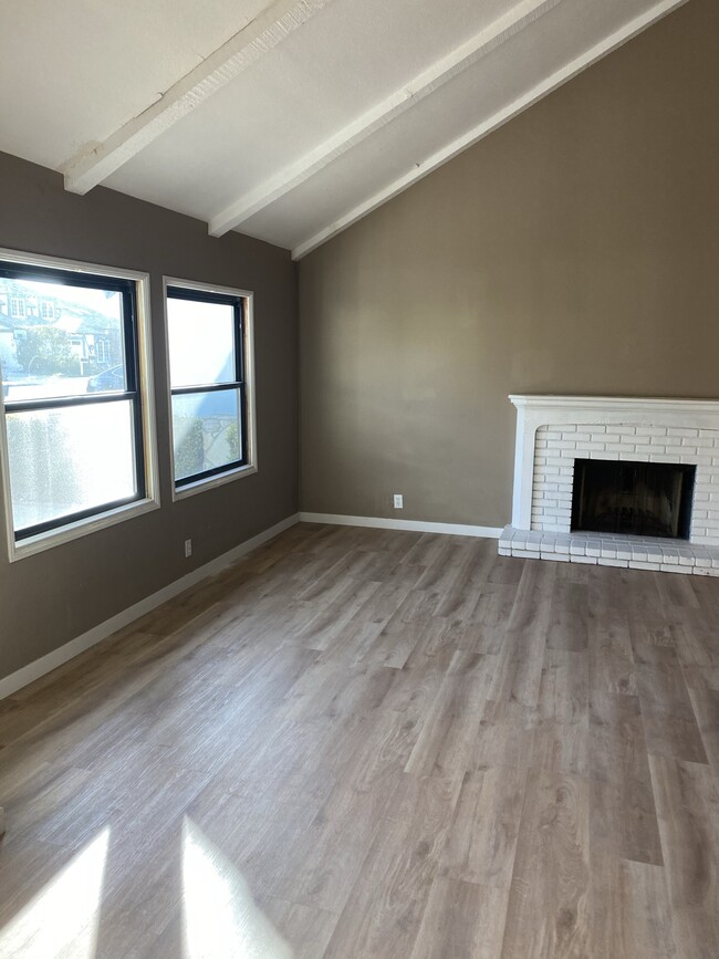 property at 9421 Gateshead Dr