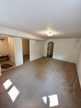 3045 N Southport Ave, Unit G in Chicago, IL - Building Photo - Building Photo