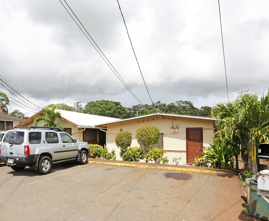 26 Lakeview Cir in Wahiawa, HI - Building Photo