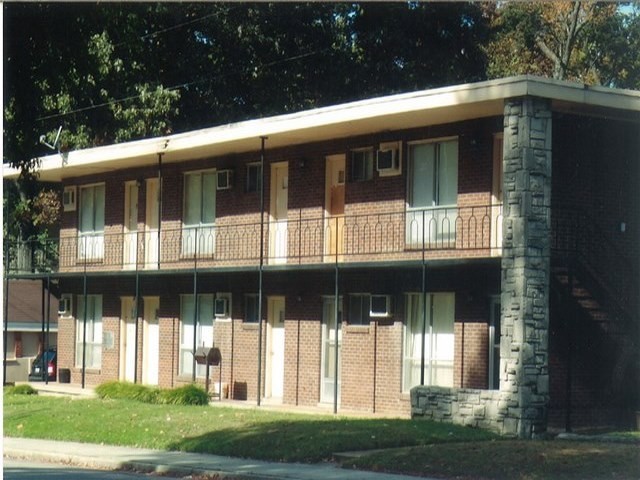 1414 Peach Ave in Memphis, TN - Building Photo