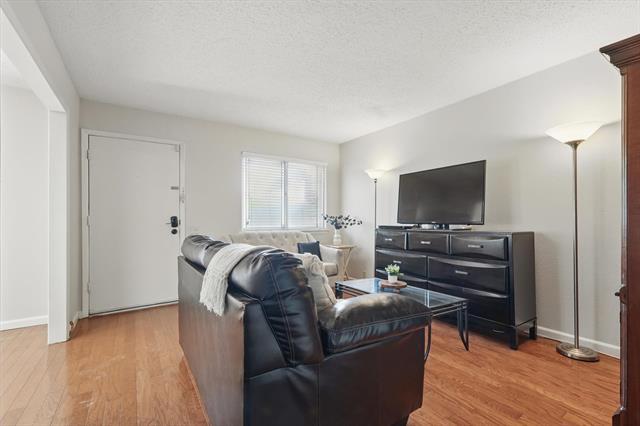 2700 Stonehaven Ct in Irving, TX - Building Photo - Building Photo