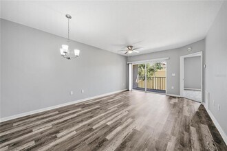 6436 Cypressdale Dr in Riverview, FL - Building Photo - Building Photo