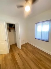 266 E 15th St in Hialeah, FL - Building Photo - Building Photo