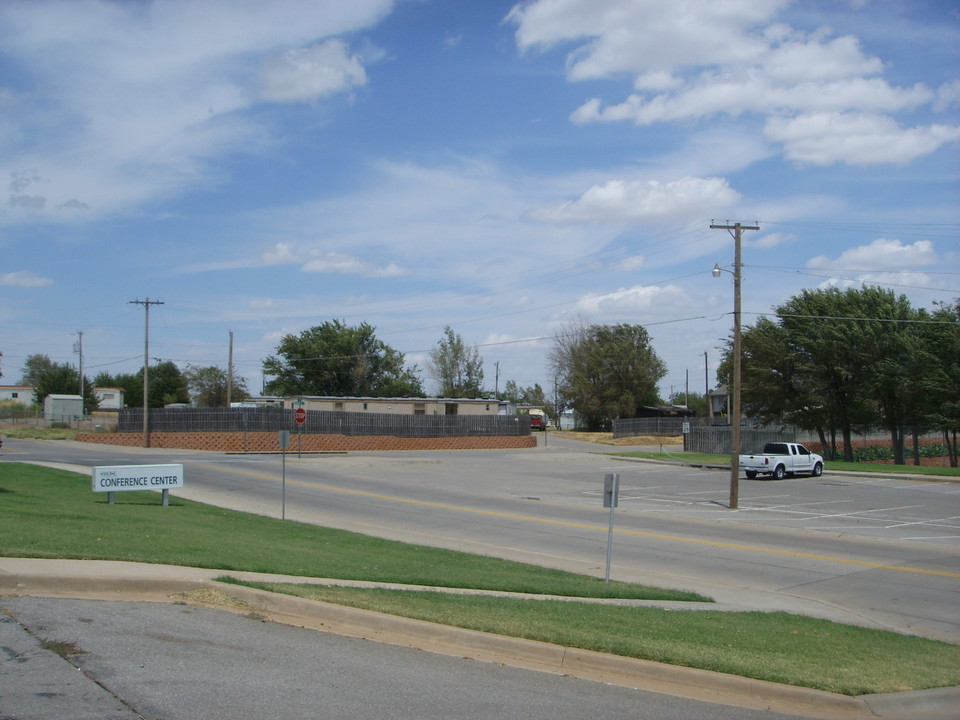 College Acres Mobile Home Park in Weatherford, OK - Building Photo