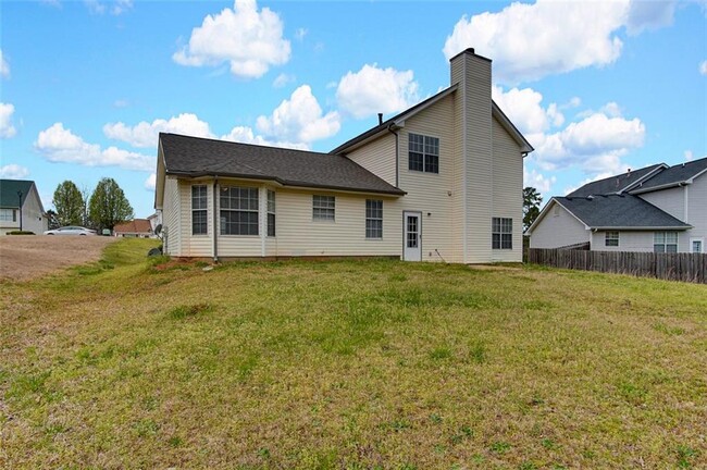 11008 Tara Glynn Dr in Hampton, GA - Building Photo - Building Photo