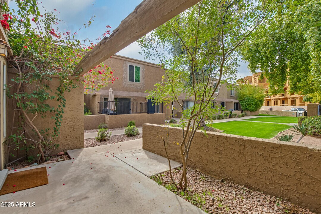 4601 N 73rd St in Scottsdale, AZ - Building Photo