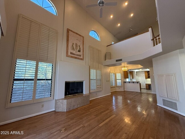 1001 E Griswold Rd in Phoenix, AZ - Building Photo - Building Photo