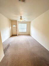 3584 SW 30th Way in Gainesville, FL - Building Photo - Building Photo