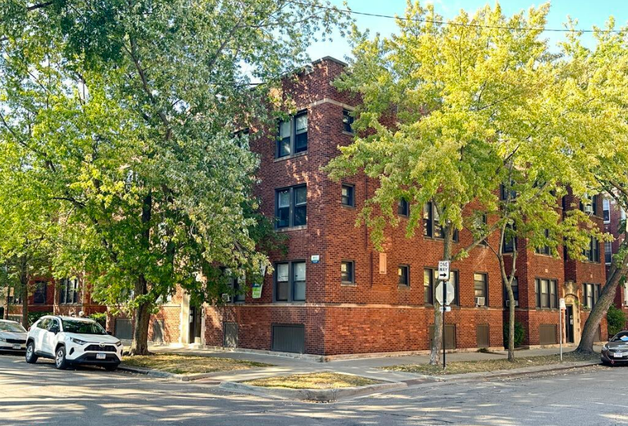 4508 N Central Park Ave, Unit 2 in Chicago, IL - Building Photo