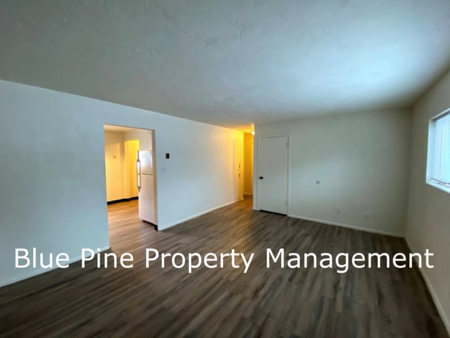 1680 Calkins Ave in Idaho Falls, ID - Building Photo - Building Photo