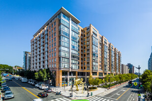 475 K St NW Apartments