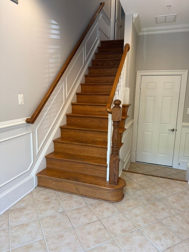 12460 Ansin Cir Dr in Potomac, MD - Building Photo - Building Photo