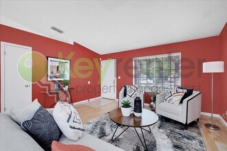 8645 Meandering Way in Sacramento, CA - Building Photo - Building Photo