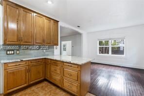 2465 Inagua Ave in Miami, FL - Foto de edificio - Building Photo